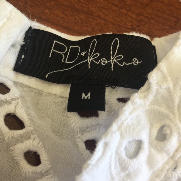 RD & Koko White Eyelet Blouse - Picture 2 of 4